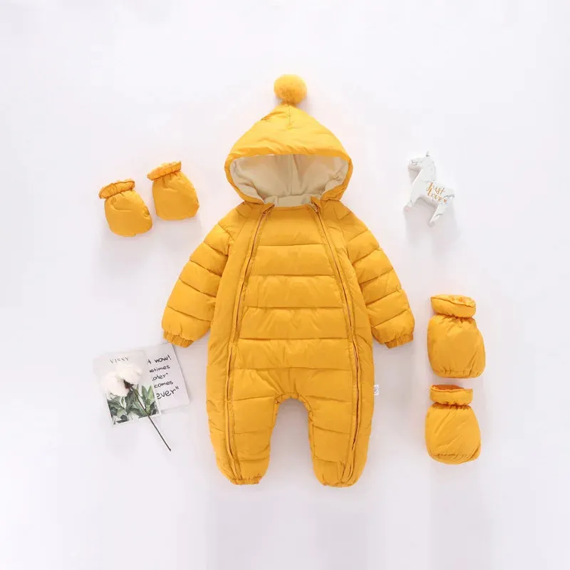 Breathable windproof thermal suit with hood and multi-variant zip