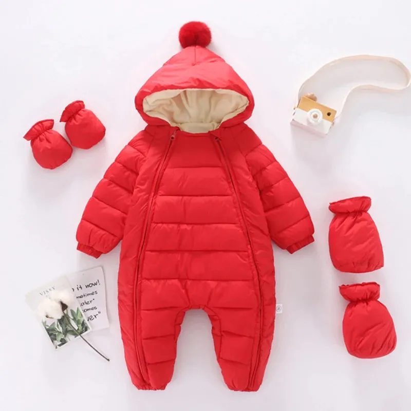 Breathable windproof thermal suit with hood and multi-variant zip