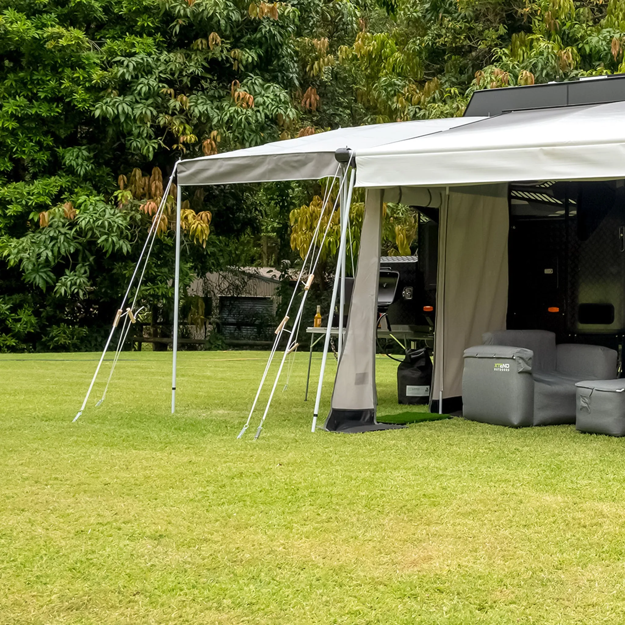 Caravan BBQ Porch