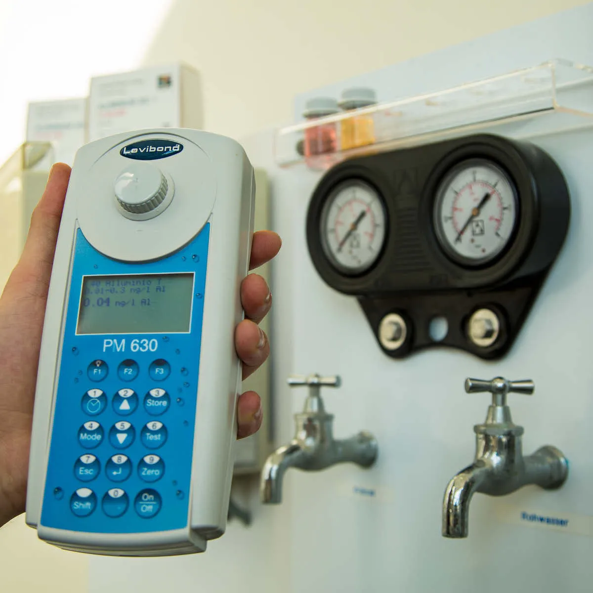 Lovibond Pool Control PM630 Photometer