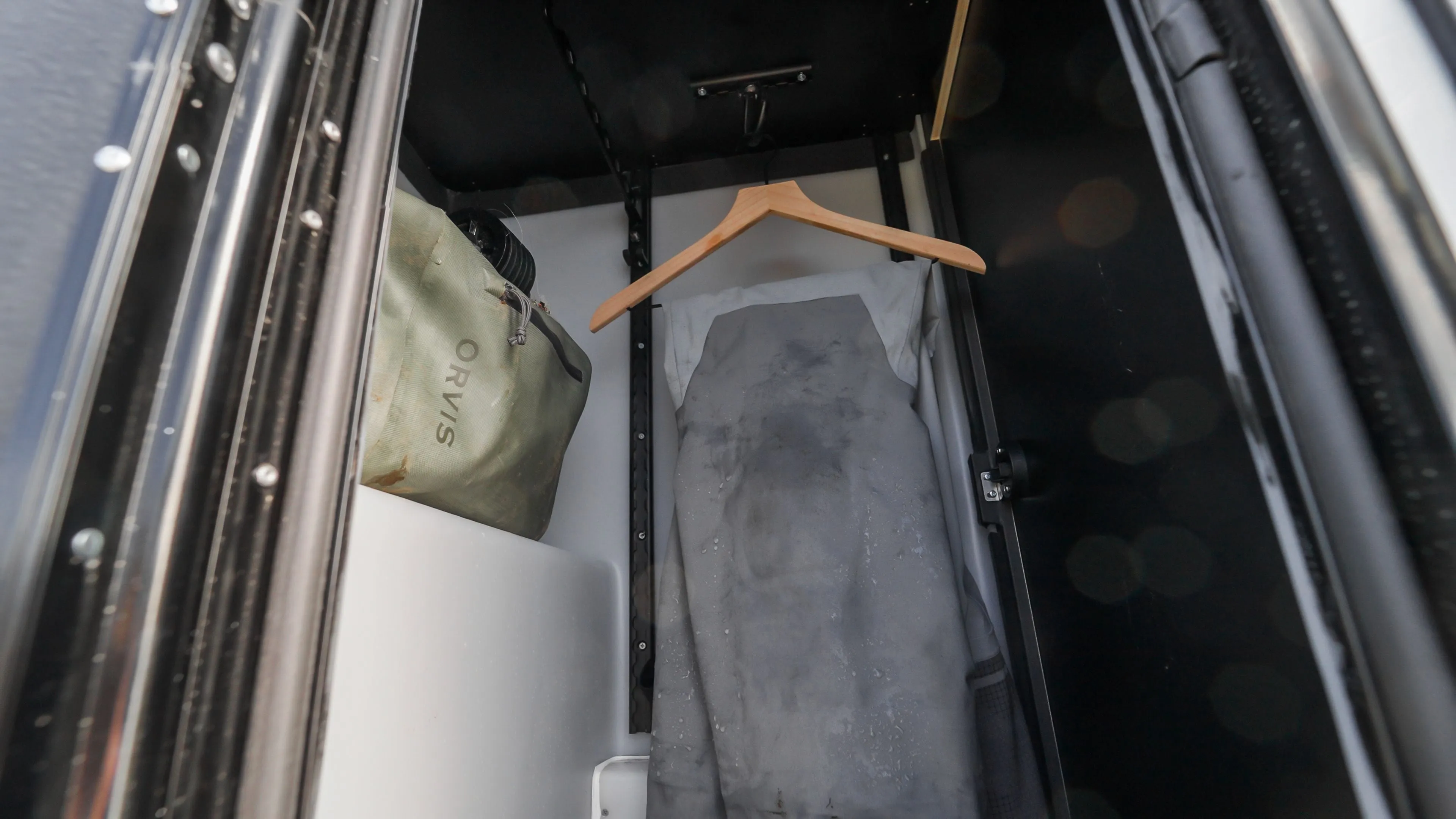 Orvis Special Edition Grandby Four Wheel Camper